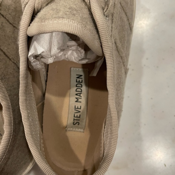 Steve Madden Emmi Lace Sneakers Size7 - Picture 5 of 7